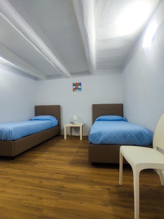 Liz House Toledo Apartment Naples Exterior photo